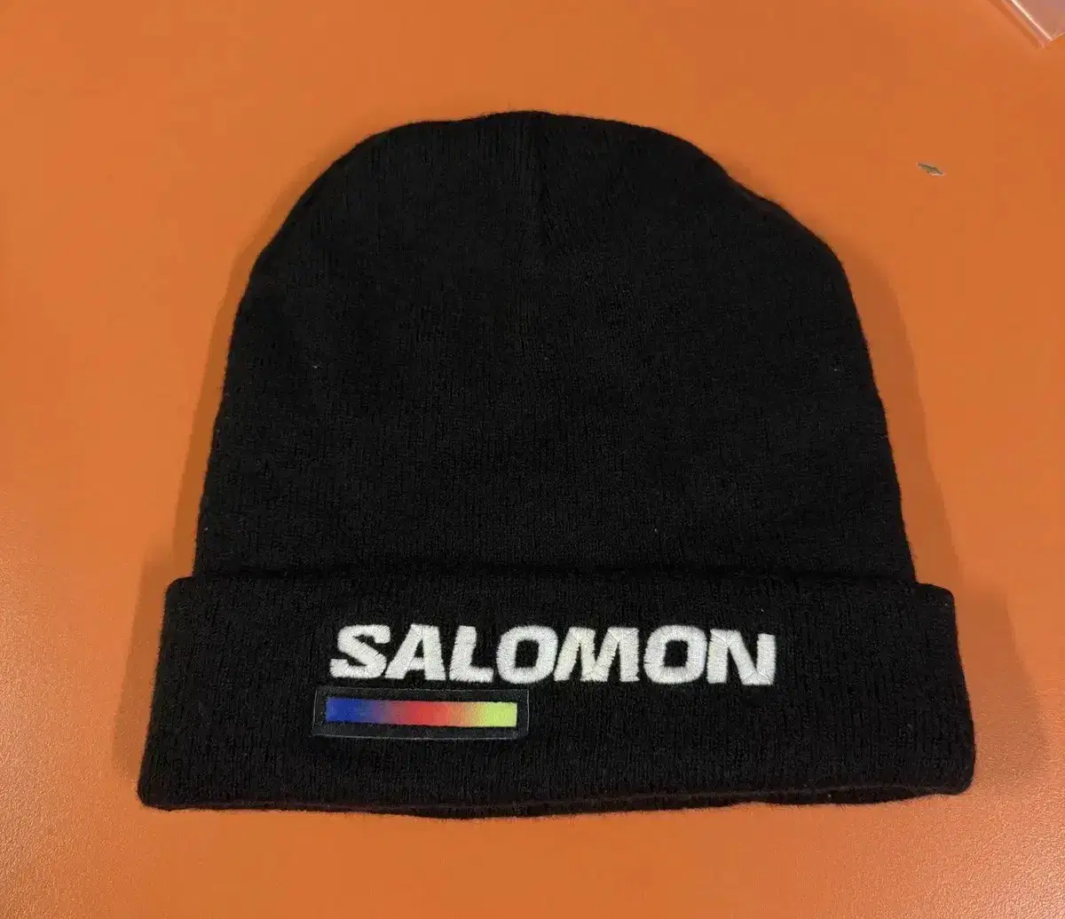 살로몬 SALOMON 비니 판매 블랙